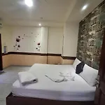 Damry Hotel