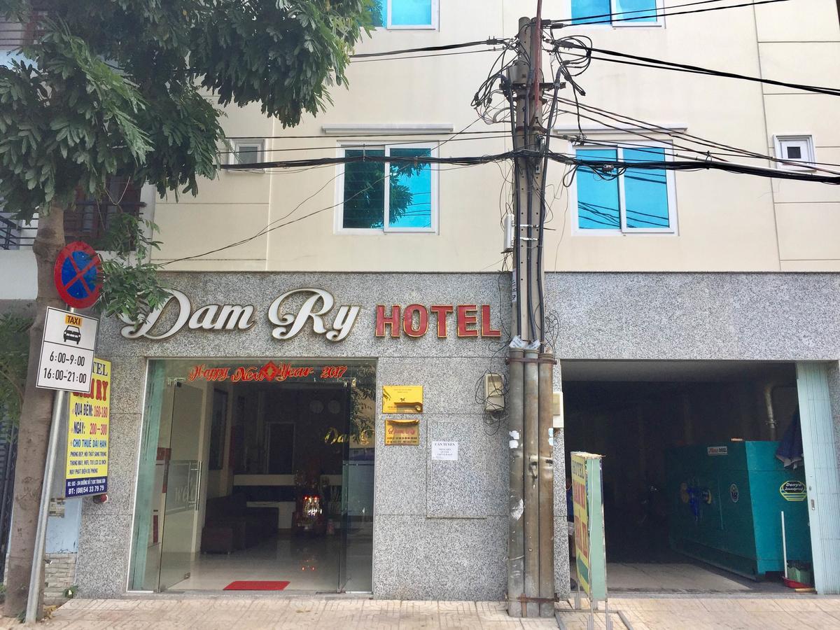 Damry * TP. Hồ Chí Minh