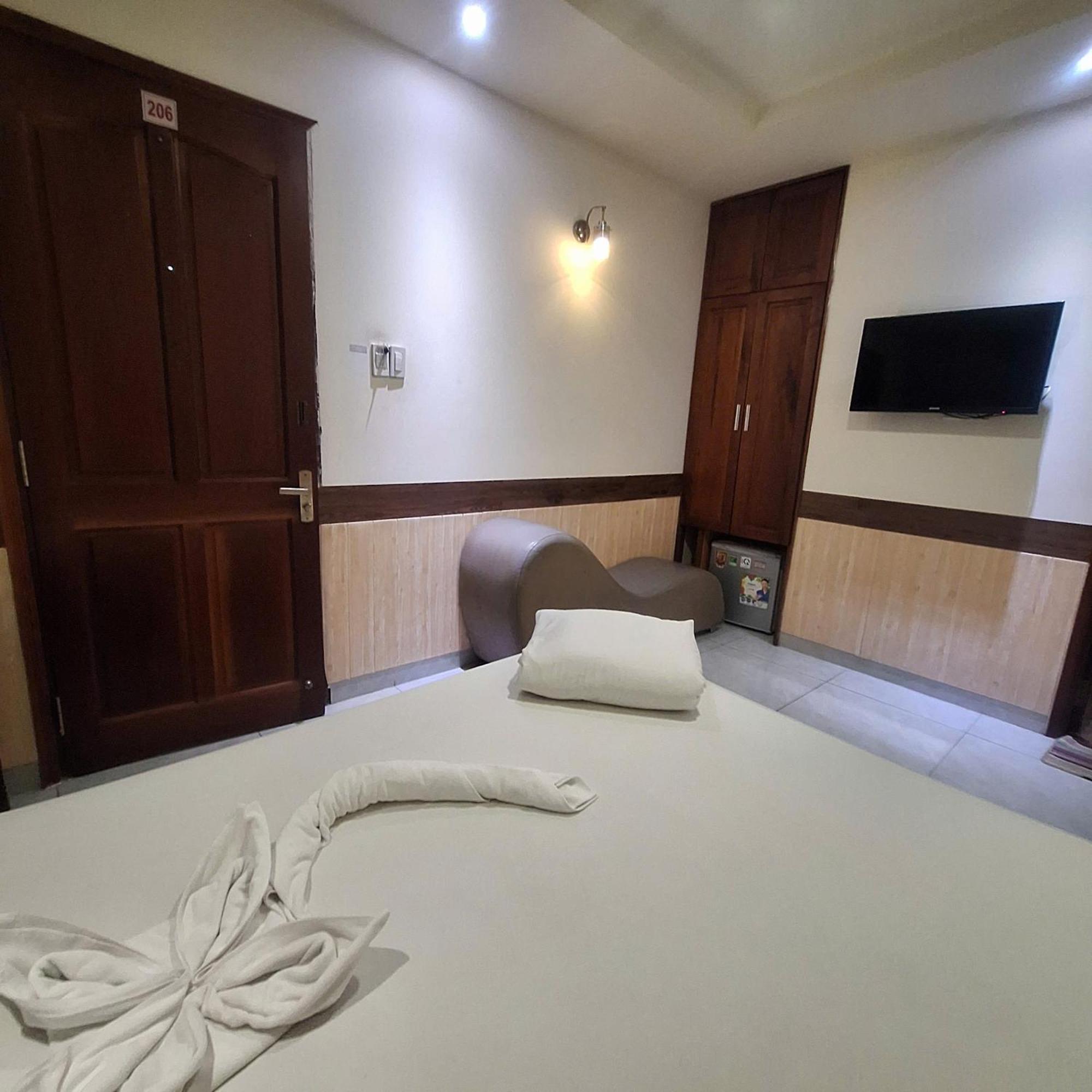 Hotel Damry *