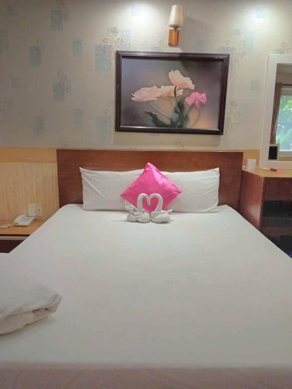 Damry Hotel Ho Chi Minh City