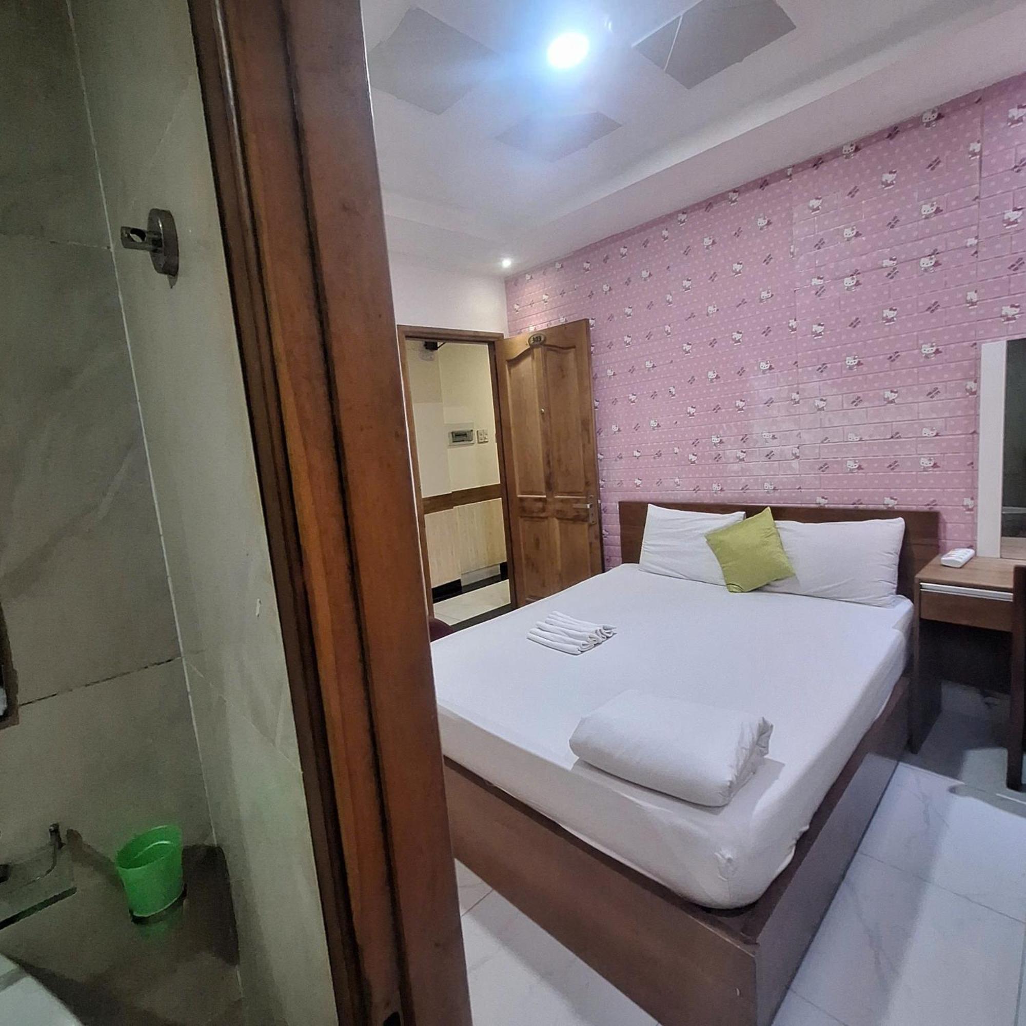 Damry Hotel