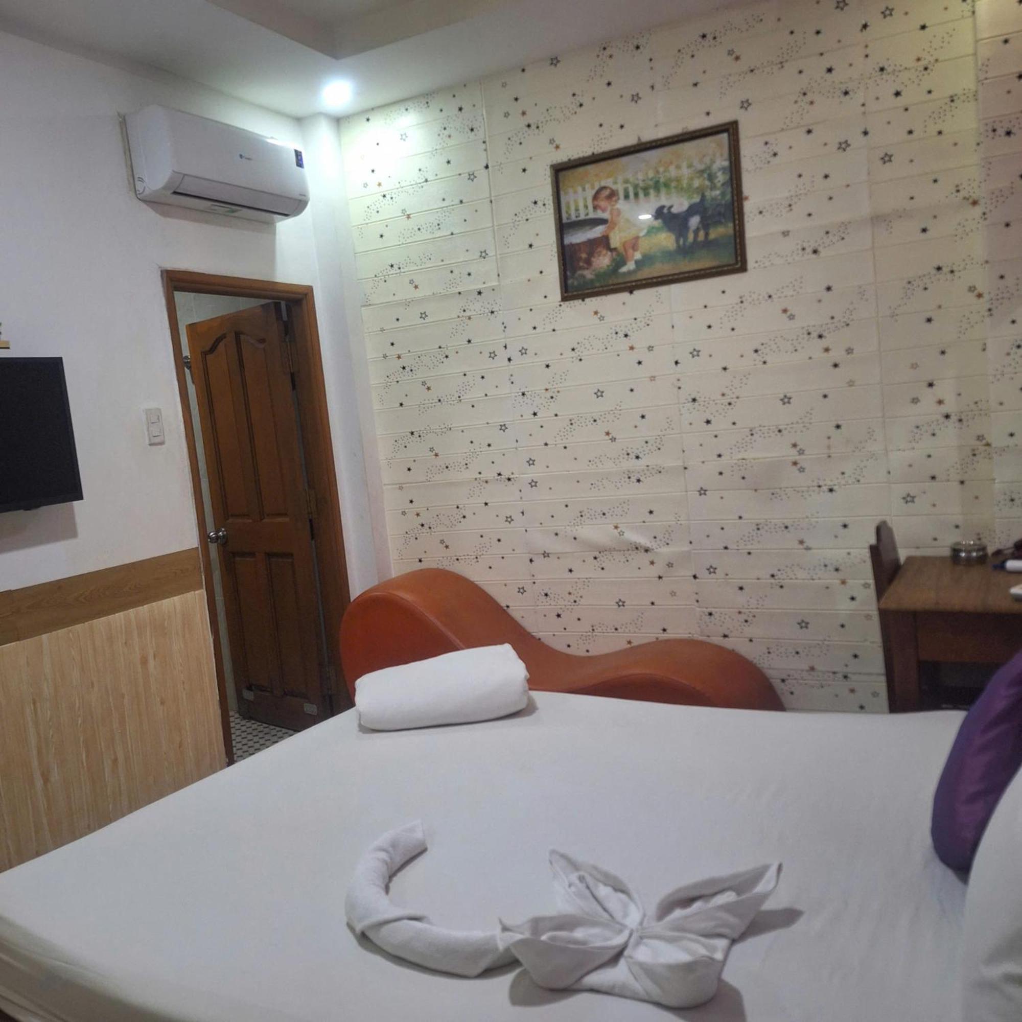 Damry Hotel